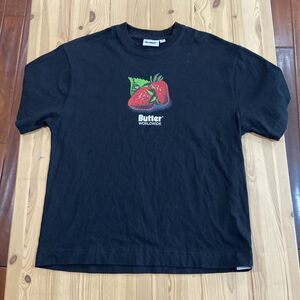 Butter Worldwide Strawberry Graphic T-shirt Black Size Medium
